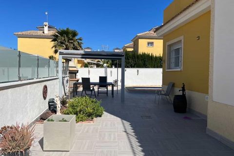 Villa en Algorfa, Alicante, Algorfa - € 320.000 | Ref: 26V041_7425/3696 - photo 6