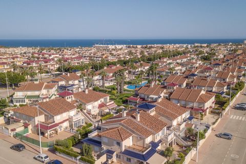 Lejlighed i Playa Flamenca, Alicante, Playa Flamenca - € 179.500 | Ref: IV-49993 - foto 1