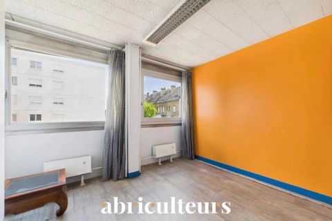 Erhvervsejendom i Chartres, Eure-et-Loir, Chartres - € 79.000 | Ref: GDV10043928000_2 - foto 3