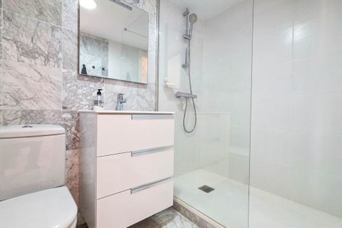 Rækkehus i La Duquesa, Malaga, La Duquesa - € 549.000 | Ref: R5356072 - foto 20