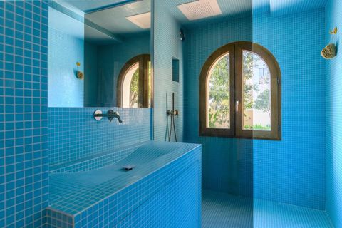 Villa a Marseille, Bouches-du-Rhone, Marseille - € 2.600.000 | Ref: HH-16139843 - foto 17