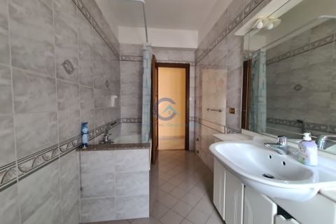 Estudi a Catanzaro, Catanzaro, Catanzaro - € 250/mes | Ref: CZ01-AA1384 - foto 11