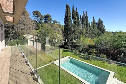 Villa i Mougins, Alpes-Maritimes, Mougins - € 1.395.000 | Ref: 504 - foto 2