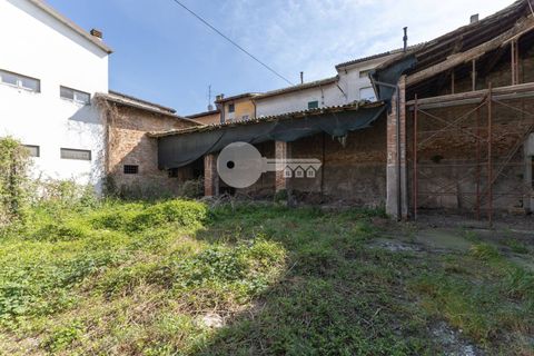 Villa a Gottolengo, Brescia, Gottolengo - € 100.000 | Ref: 6415062020-1403 - foto 4