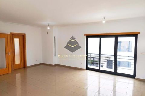 Villa a Laranjeiro, Setubal, Laranjeiro - € 695.000 | Ref: BC1020 - foto 6