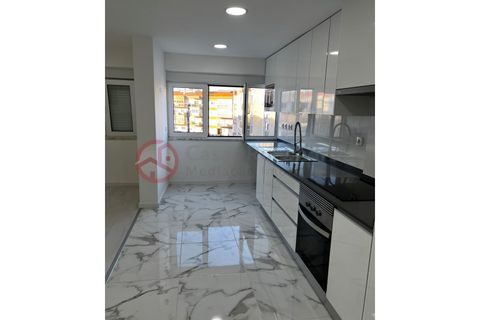 Lejlighed i Corroios, Setubal, Corroios - € 350.000 | Ref: 4900OB1 - foto 8