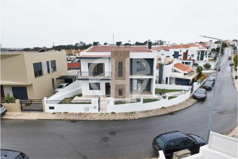 Villa a Laranjeiro, Setubal, Laranjeiro - € 695.000 | Ref: HAB_223 - foto 3