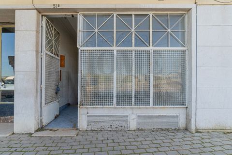 Erhvervsejendom i Amadora, Lisbon, Amadora - € 130.000 | Ref: HT_30719 - foto 5