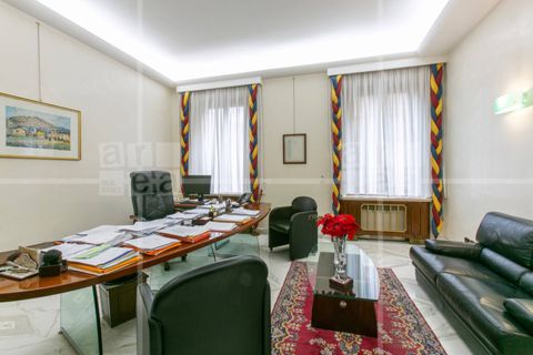 Erhvervsejendom i Rome, Rome, Rome - € 4.200.000 | Ref: 10121416 - foto 2