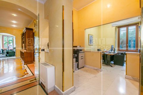 Erhvervsejendom i Rome, Rome, Rome - € 4.200.000 | Ref: 10121416 - foto 39