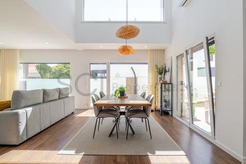 Villa i Almada, Setubal, Almada - € 685.000 | Ref: 10737 - foto 2