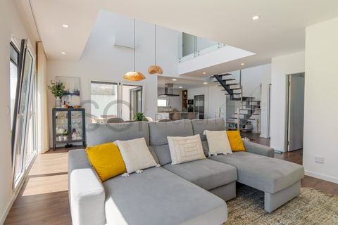 Villa i Almada, Setubal, Almada - € 685.000 | Ref: 10737 - foto 5