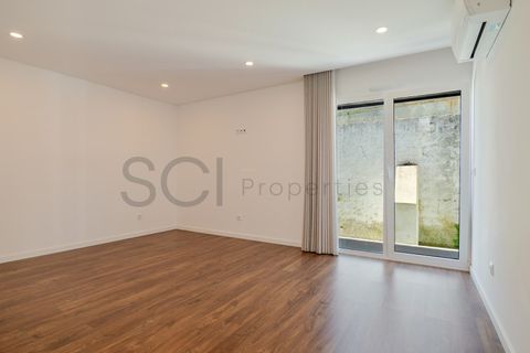 Villa i Almada, Setubal, Almada - € 685.000 | Ref: 10737 - foto 23