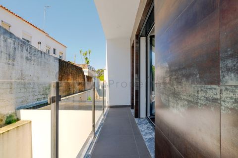 Villa i Almada, Setubal, Almada - € 685.000 | Ref: 10737 - foto 25