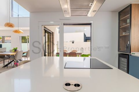 Villa i Almada, Setubal, Almada - € 685.000 | Ref: 10737 - foto 38