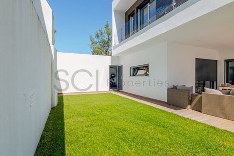 Villa i Almada, Setubal, Almada - € 685.000 | Ref: 10737 - foto 45