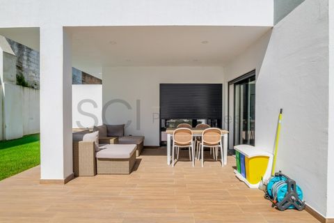 Villa i Almada, Setubal, Almada - € 685.000 | Ref: 10737 - foto 48