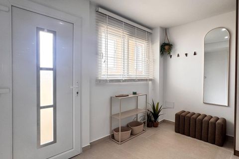Leilighet i Torrevieja, Alicante, Torrevieja - € 279 000 | Ref: MLSC9924265 - foto 2