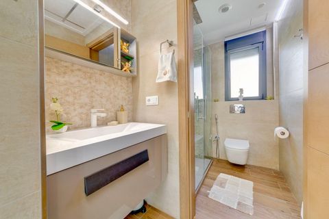 Villa i Torrevieja, Alicante, Torrevieja - € 1.275.000 | Ref: MLSC6298447 - foto 5