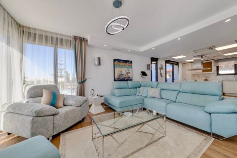Villa i Torrevieja, Alicante, Torrevieja - € 1.275.000 | Ref: MLSC6298447 - foto 20