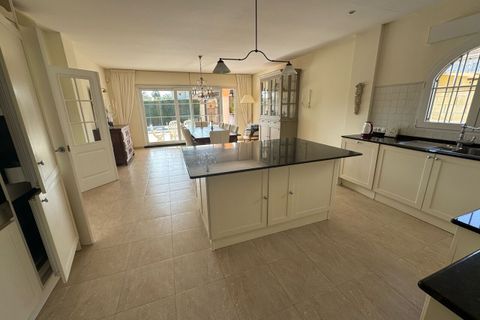 Villa i Playa Flamenca, Alicante, Playa Flamenca - € 860.000 | Ref: MLSC8165246 - foto 13