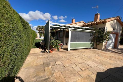 Villa a Cabo Roig, Alicante, Cabo Roig - € 790.000 | Ref: MLSC906093 - foto 25