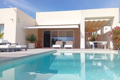 Villa en Algorfa, Alicante, Algorfa - € 630.000 | Ref: MLSC4236318 - photo 1