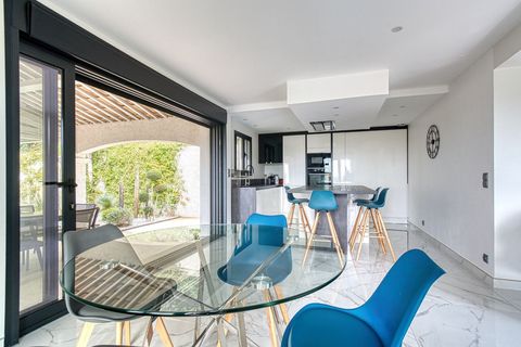 Villa i Sainte-Maxime, Var, Sainte-Maxime - € 2.835.000 | Ref: HH-15732882 - foto 3