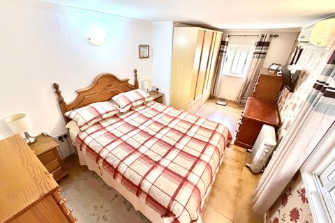 Villa en La Marina, Alicante, La Marina - € 179.000 | Ref: NP: 841 - photo 27