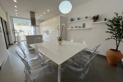 Stadthaus in Muro, Mallorca, Muro - € 2.500/Monat | Ref: R27578 - Foto 9