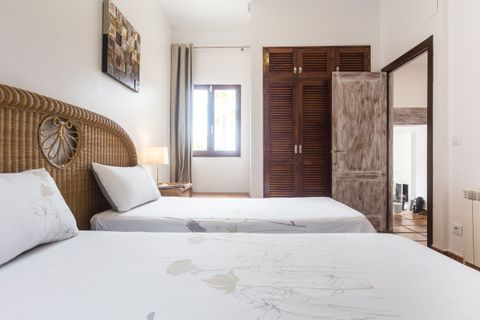 Villa a Pedreguer, Alicante, Pedreguer - € 2.495/mes | Ref: Villa La Sella - foto 16
