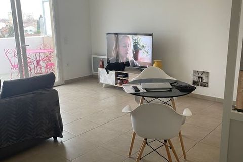 Apartament a Marignane, Bouches-du-Rhone, Marignane - € 850/mes | Ref: 873557 - foto 2