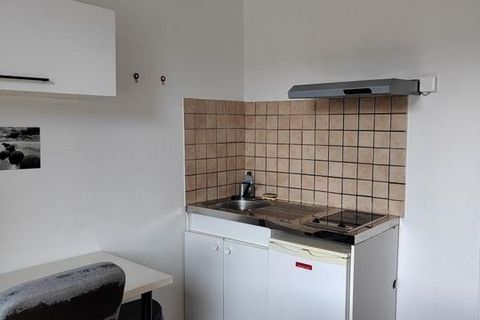 Estudi a Dijon, Cote-d'Or, Dijon - € 420/mes | Ref: 786666 - foto 2