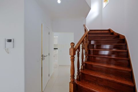 Villa i Alcabideche, Lisbon, Alcabideche - € 990.000 | Ref: C0364-05764 - foto 9