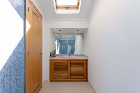 Villa i Oeiras, Lisbon, Oeiras - € 995.000 | Ref: C0364-05783 - foto 24