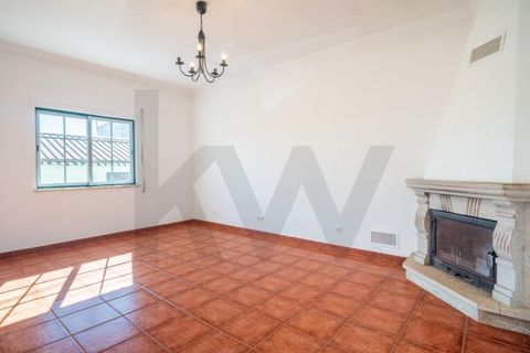 Villa a Azambuja, Lisbon, Azambuja - € 295.000 | Ref: KWPT-027368 - foto 2