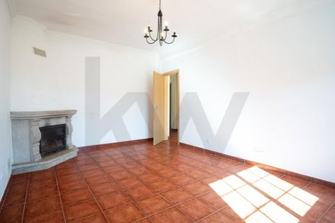 Villa a Azambuja, Lisbon, Azambuja - € 295.000 | Ref: KWPT-027368 - foto 3