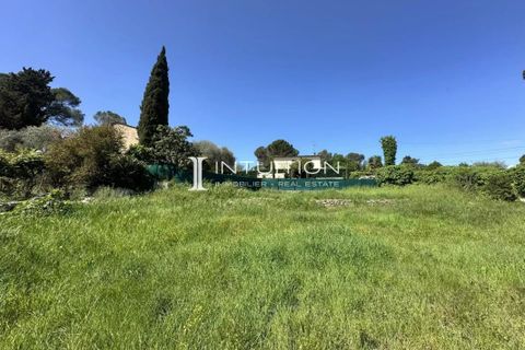 Terra a Mougins, Alpes-Maritimes, Mougins - € 478.000 | Ref: getkey_u_522730310 - foto 9