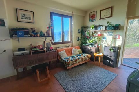 Villa i Rufina, Florence, Rufina - € 145.000 | Ref: 2258 - foto 13