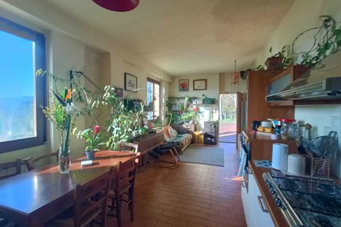 Villa i Rufina, Florence, Rufina - € 145.000 | Ref: 2258 - foto 14