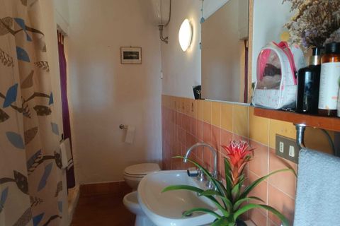 Villa i Rufina, Florence, Rufina - € 145.000 | Ref: 2258 - foto 26