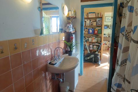 Villa i Rufina, Florence, Rufina - € 145.000 | Ref: 2258 - foto 27