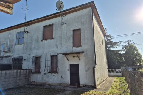 Villa i Ferrara, Ferrara, Ferrara - € 63.000 | Ref: 1121 - foto 3