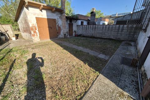 Villa i Ferrara, Ferrara, Ferrara - € 63.000 | Ref: 1121 - foto 5