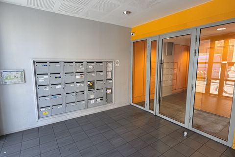 Lejlighed i Evry-Courcouronnes, Essonne, Evry-Courcouronnes - € 179.000 | Ref: 65541 - foto 16