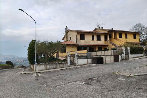 Villa i Todi, Perugia, Todi - € 125.000 | Ref: TODI100-1025367 - foto 2