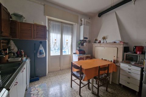 Villa i Amelia, Terni, Amelia - € 68.000 | Ref: AMELIA90-1025581 - foto 3