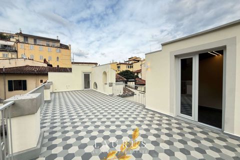 Villa i Florence, Florence, Florence - € 750.000 | Ref: L312-1039173 - foto 20