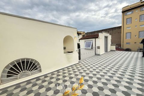 Villa i Florence, Florence, Florence - € 750.000 | Ref: L312-1039173 - foto 25