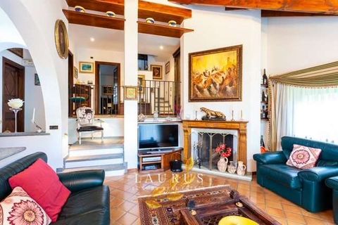 Villa a Bardonecchia, Turin, Bardonecchia - € 1.400.000 | Ref: LA-6773-1039281 - foto 4